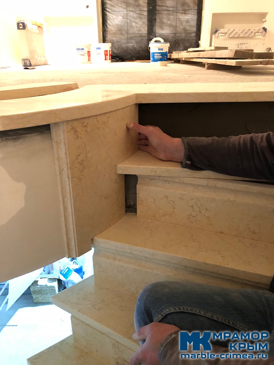 Лестница. Мрамор. Лестница. Мрамор.