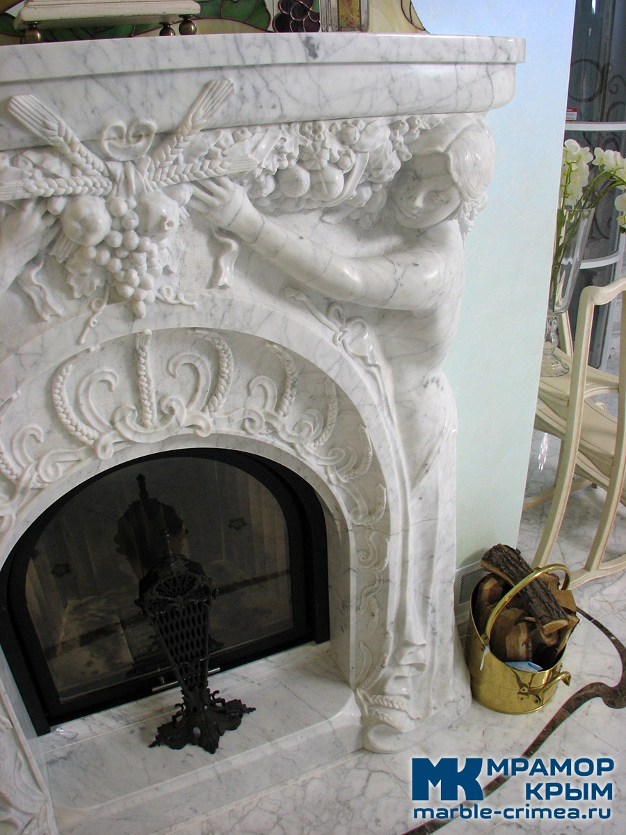 Резной мраморный камин Резной мраморный камин