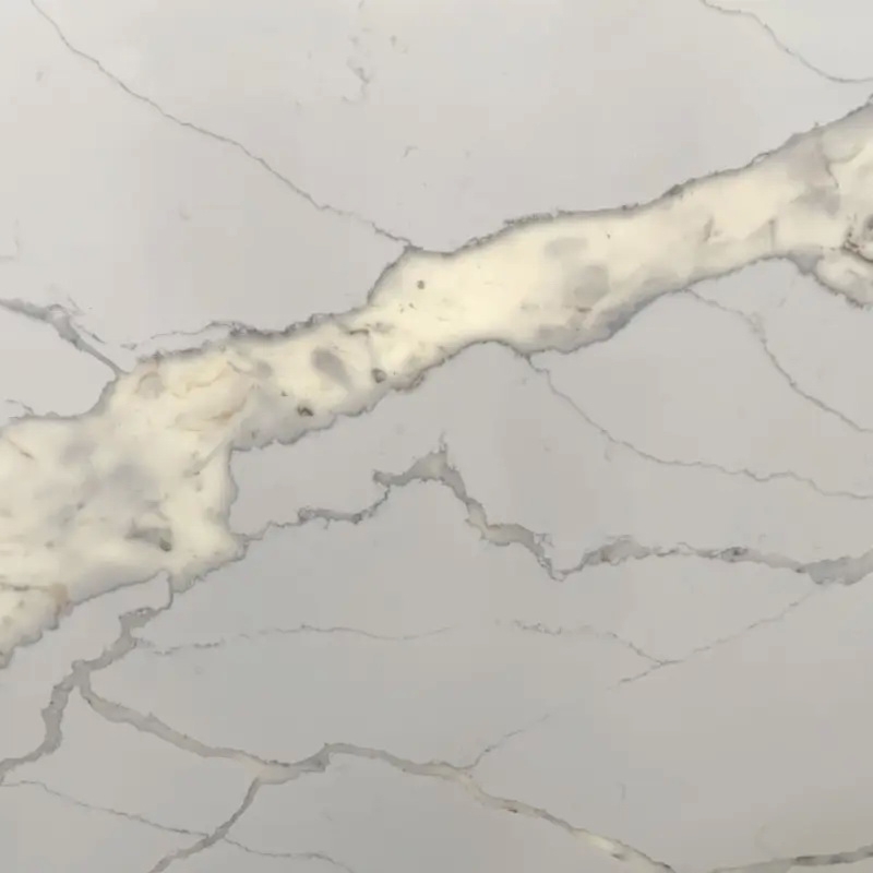 Кварцевый агломерат Etna Quartz Statuario Lumiere Кварцевый агломерат Etna Quartz Statuario Lumiere