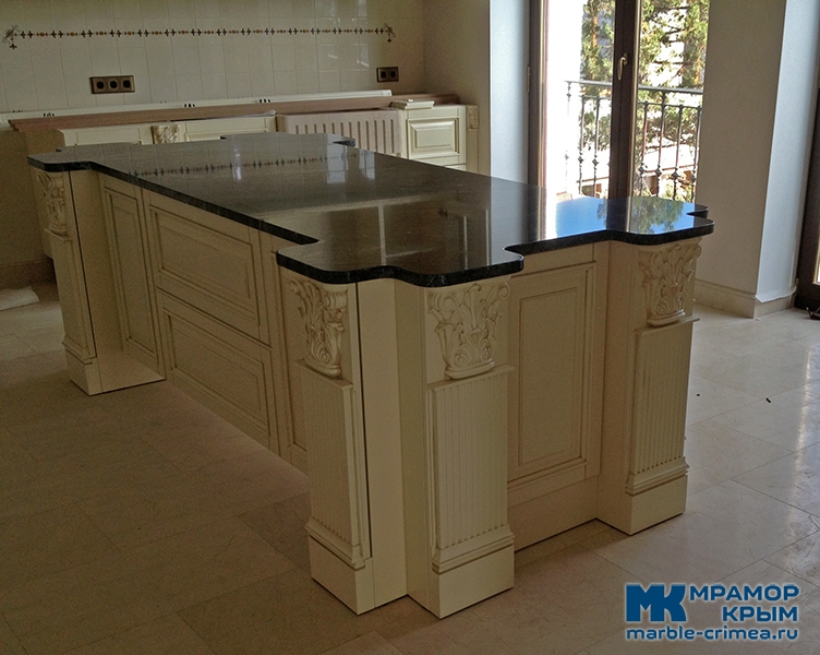 Столешница из гранита для острова на кухне Столешница из гранита для острова на кухне