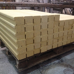 Фасадные элементы из камня. Молдинг из известняка. Фасадные элементы из камня. Молдинг из известняка.