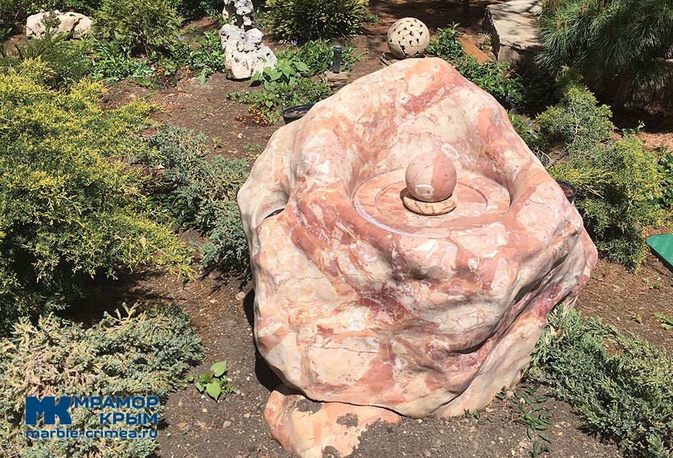 Птичья поилка из камня Птичья поилка из камня