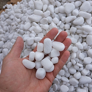 Белая мраморная галька Белая мраморная галька