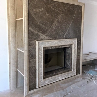 Мраморный камин в стиле ар-деко Мраморный камин в стиле ар-деко