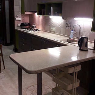 Столешница из кварцевого агломерата Столешница из кварцевого агломерата