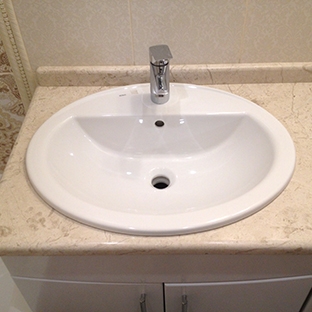 Мраморная столешница в санузел Мраморная столешница в санузел