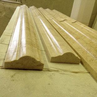 Молдинги и багеты из мрамора Молдинги и багеты из мрамора