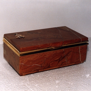 Шкатулки из камня Шкатулки из камня